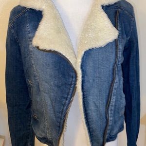 Denim jacket with fleece